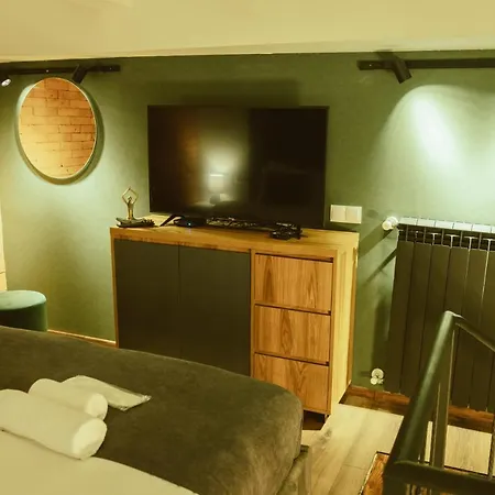 Luxury Duplex Suites - City Center تبليسي المظهر الخارجي الصورة
