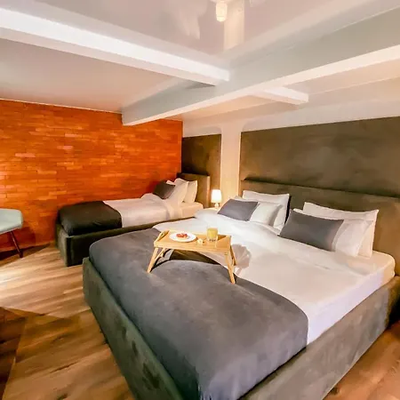 Luxury Duplex Suites - City Center تبليسي المظهر الخارجي الصورة